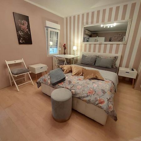 Apartment Bonjour, 5Th Floor, No Elevator Zagreb Luaran gambar